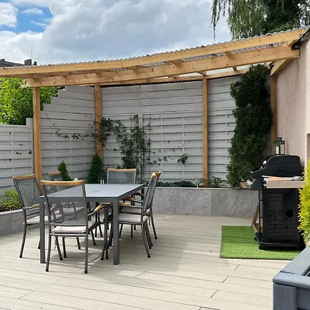 Ferienwohnung Big Flat With Fresh Renovation, Free Parking, Sonyps, Netflix Duisburg Exterior foto
