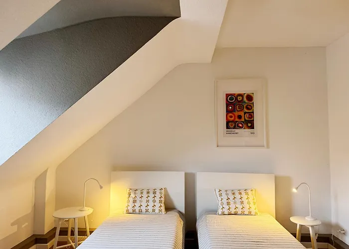 Big Flat With Fresh Renovation, Free Parking, Sonyps, Netflix