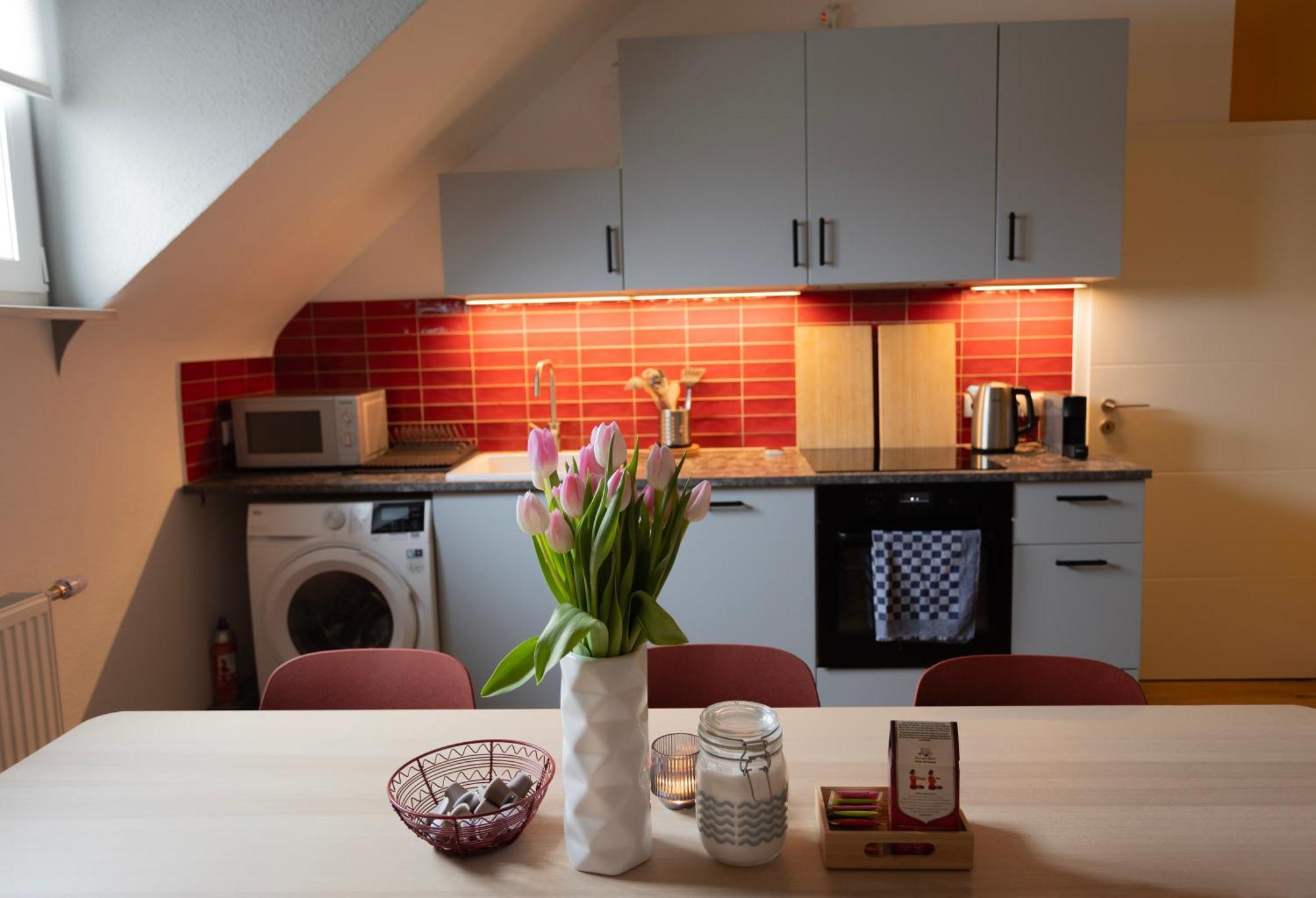 Big Flat With Fresh Renovation, Free Parking, Sonyps, Netflix Апартаменты *